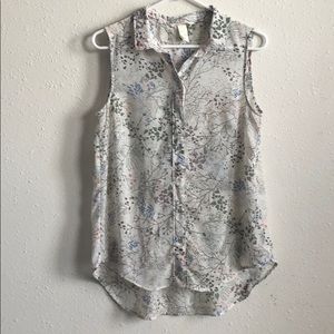 White floral button up tunic